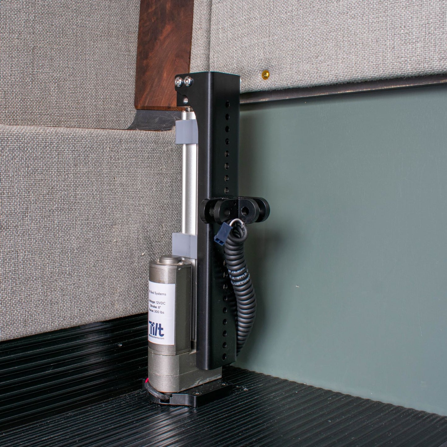 Self-Leveling Bed System